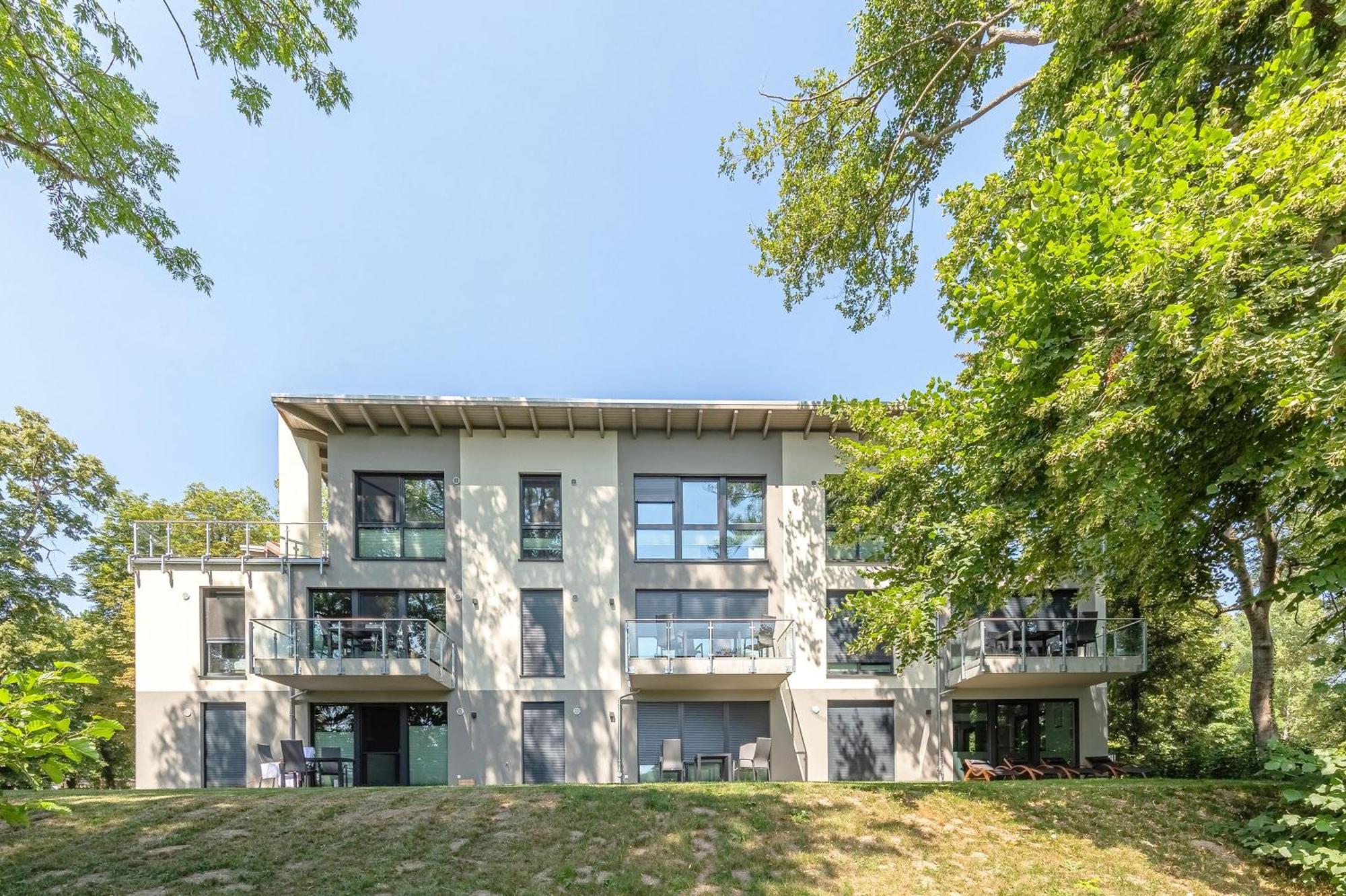 Gluecksraum - Modernes Apartment Mit Panoramablick, Kamin & Wohlfuehlambiente Krakow am See Buitenkant foto